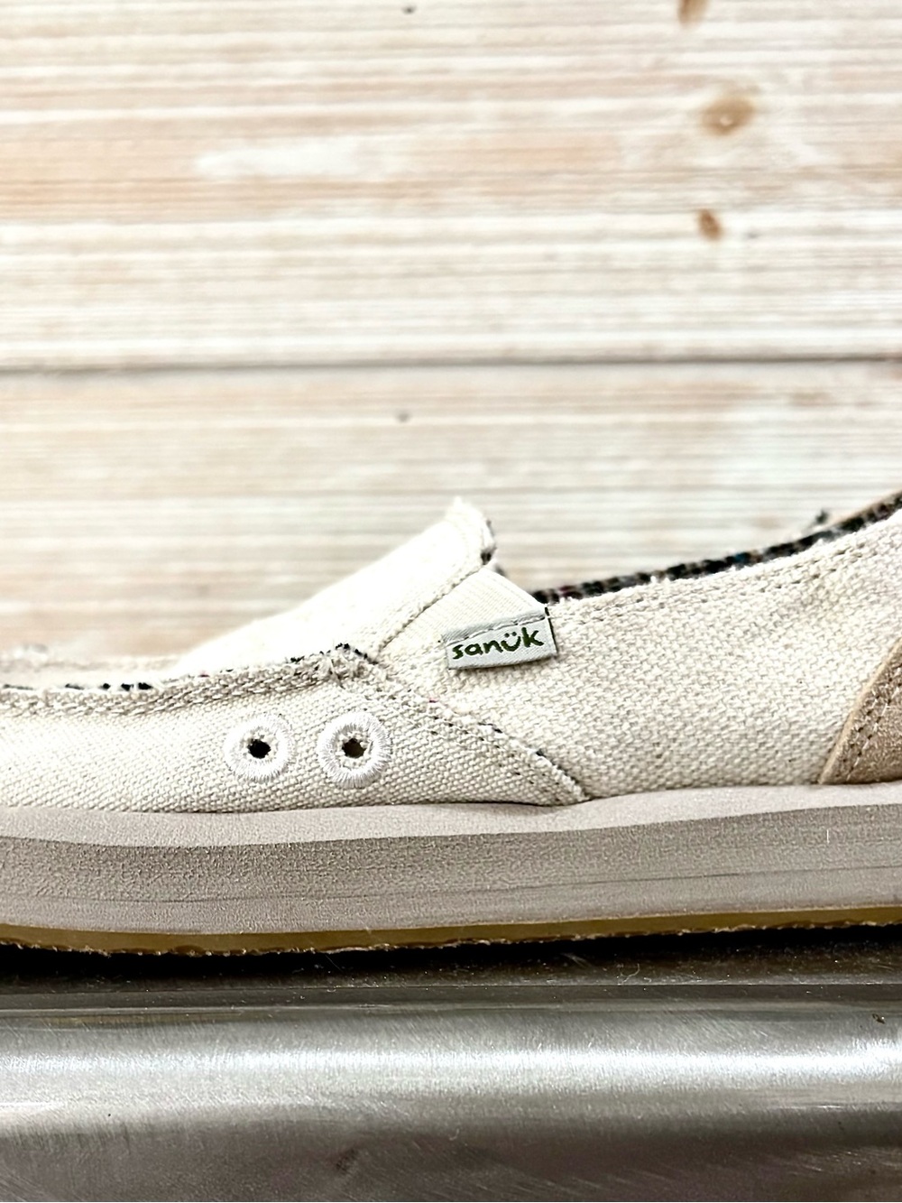Woman’s Sanuk Donna Hemps Basically New - Picture 2 of 5